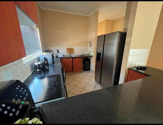 3 BEDROOM APARTMENT FOR SALE IN COUNTRY VIEW